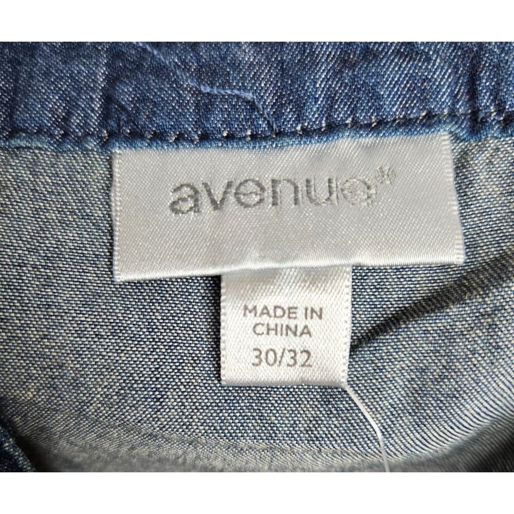 Avenue Embellished Yoke Rolled Tab Sleeve Tunic Top Women Size 30/32 - Picture 5 of 7